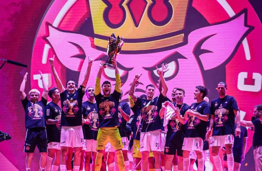 Premiazione Finale dei Porcinos alle Final Four della Kings League